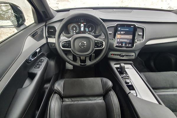 Тест-драйв Volvo XC90