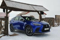 Тест-драйв Lexus NX