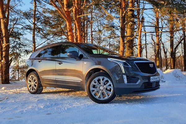 Тест-драйв Cadillac XT5