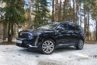 Тест-драйв Cadillac XT6