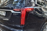 Тест-драйв Cadillac XT6