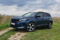 Тест-драйв Peugeot 5008