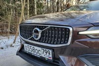 Тест-драйв Volvo V60 Cross Country