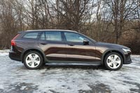 Тест-драйв Volvo V60 Cross Country