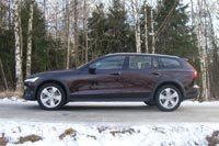 Тест-драйв Volvo V60 Cross Country