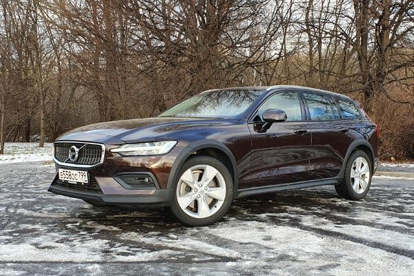 Тест-драйв Volvo V60 Cross Country